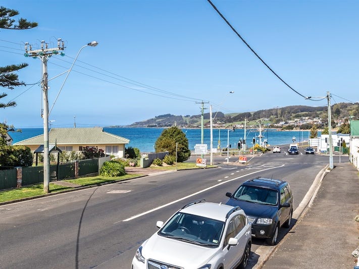 2/20 Main Road, Penguin, Tas 7316 Unit for Sale