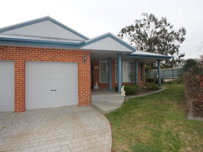 13 Amber Court, Goulburn, NSW 2580