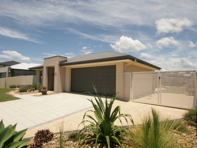 136 Overall Drive, Pottsville, NSW 2489