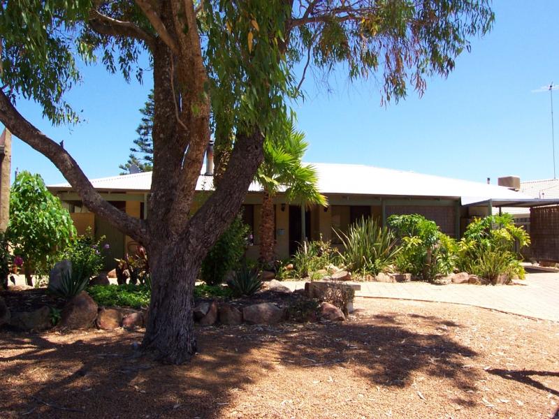 12 Carnoustie Court, Yanchep, WA 6035