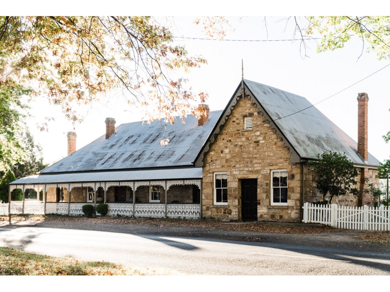 1214 Clarence Street, Tenterfield, NSW 2372 Property Details