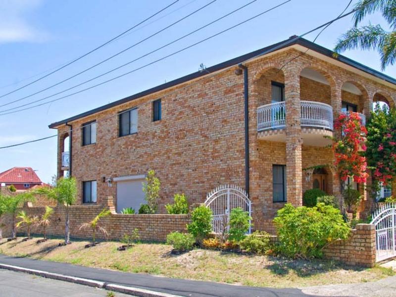 67 Universal Street, Eastlakes, NSW 2018 Property Details