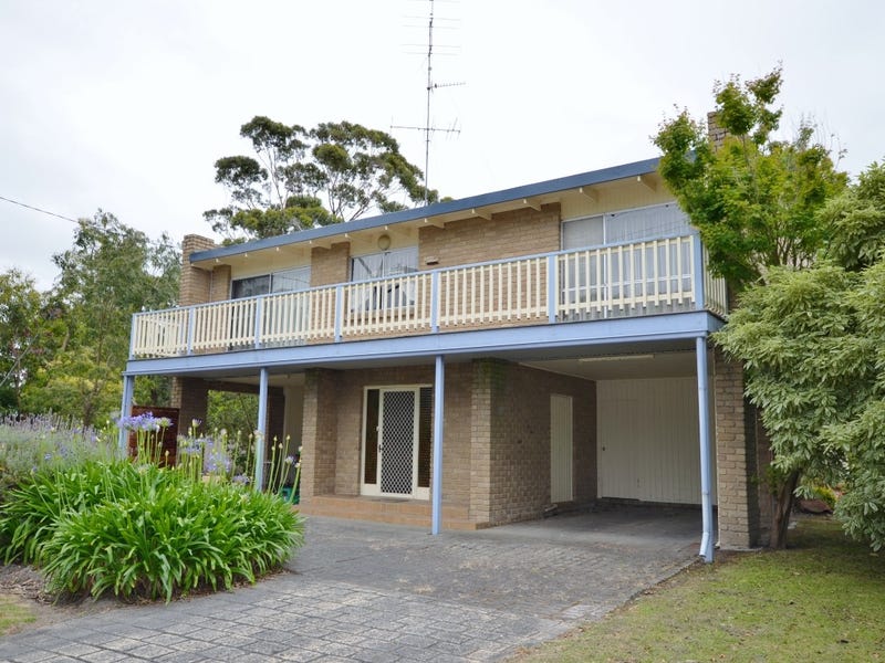 16 Abbott Street, Inverloch, Vic 3996 Property Details