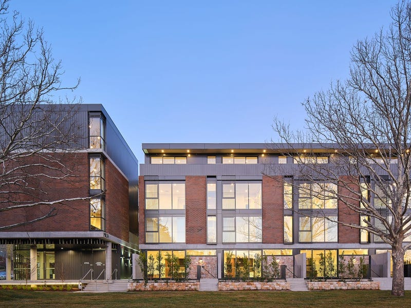 121 Blamey Crescent, Campbell, ACT 2612 Townhouse for Rent