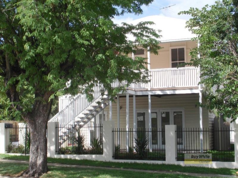 49 Oxford Street, Hamilton, Qld 4007 Property Details