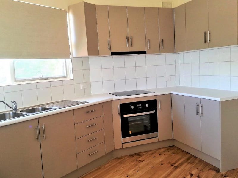 5 West Terrace, Port Broughton, SA 5522