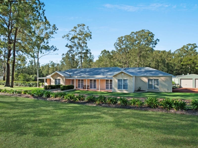 8 South Esk Drive, Seaham, NSW 2324