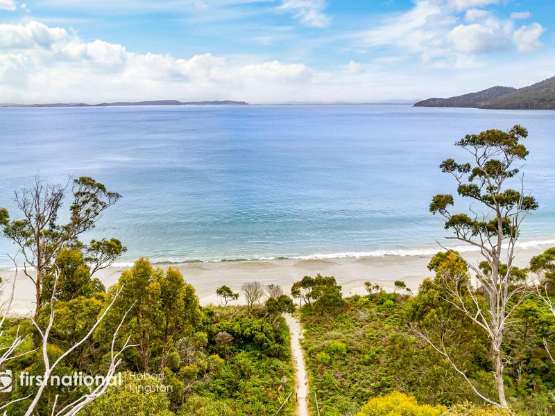 Real Estate & Property for Sale in Macquarie, ACT 2614 (+1 location) Pg. 18