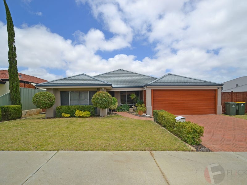 17 Castle Peak Vista Merriwa WA 6030 Property Details