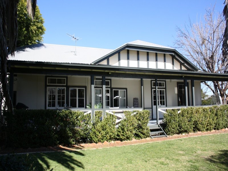 135 Erskine Road, Griffith, NSW 2680 Property Details