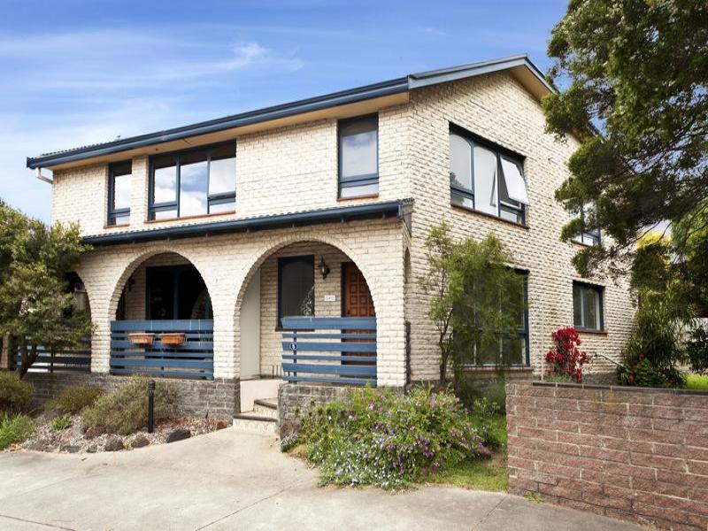 5 853 Hampton Street Brighton VIC 3186 Realestate au