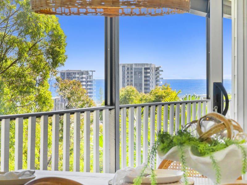 67B Rutledge Street Coolangatta QLD 4225 realestate .au