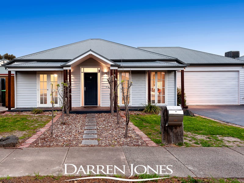 9 Woodstock Drive, Doreen, Vic 3754 Property Details