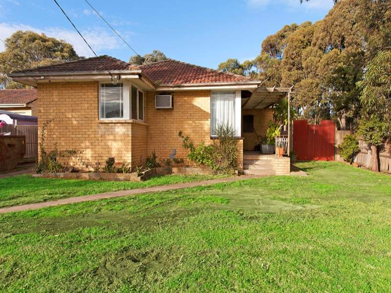 5 Coulson Avenue, Eumemmerring, Vic 3177 Property Details