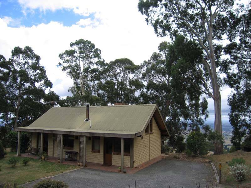 573 Yarragon South Road, Yarragon, Vic 3823 Property Details