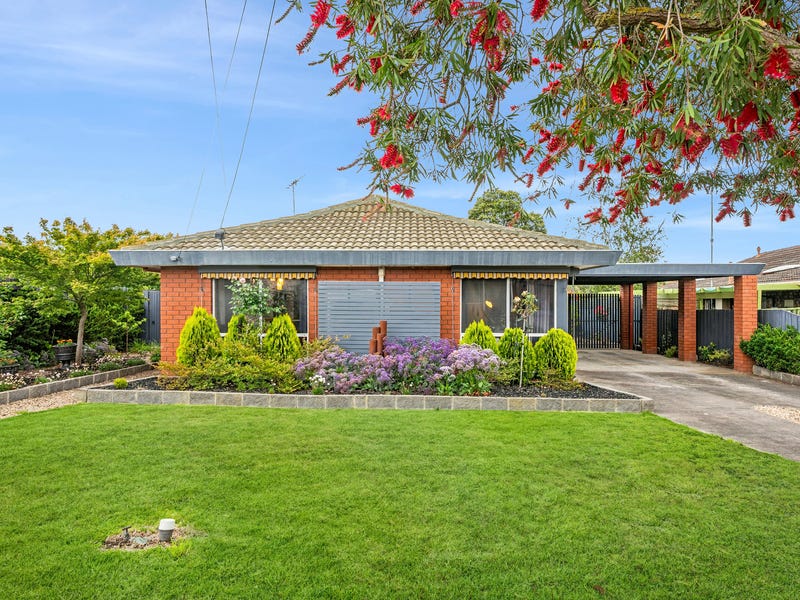 2 Coronado Court, Highton, Vic 3216 - Property Details