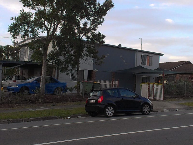 229 Central Street, Labrador, Qld 4215 Property Details