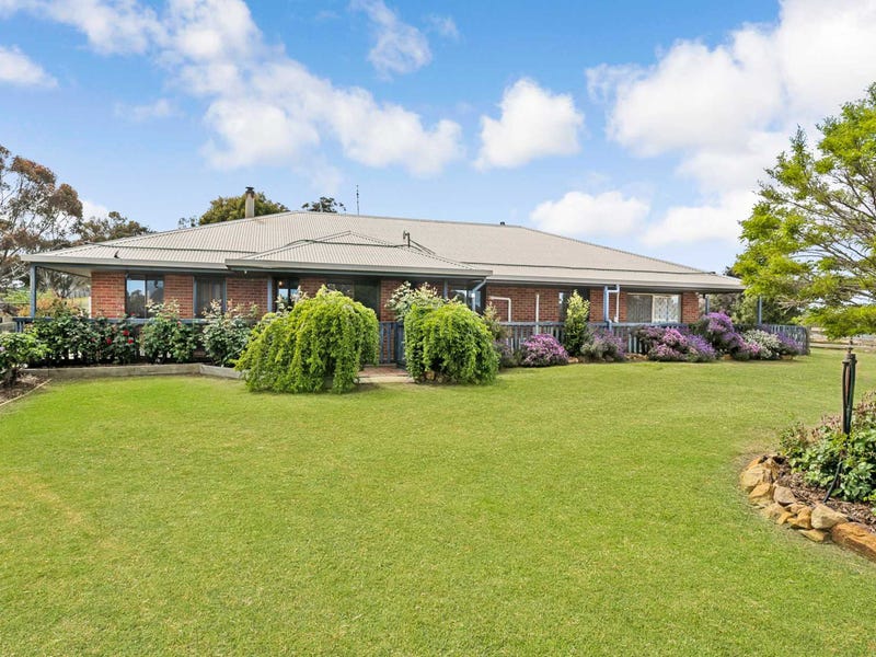 109 Meadows Lane, Heathcote, Vic 3523 Property Details