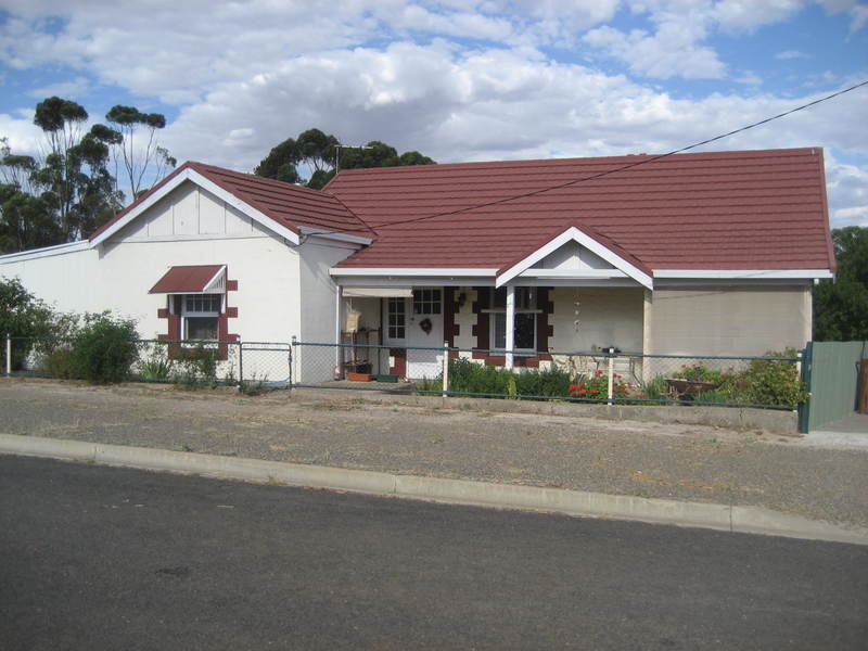 43 Kapunda Street, Kapunda, SA 5373 Property Details
