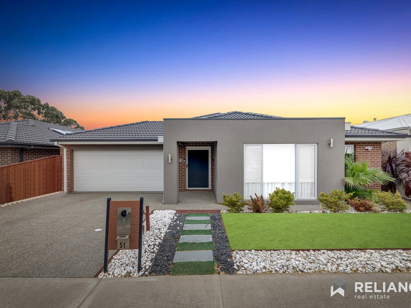 51 Pimelea Street, Sunbury, Vic 3429 House for Sale