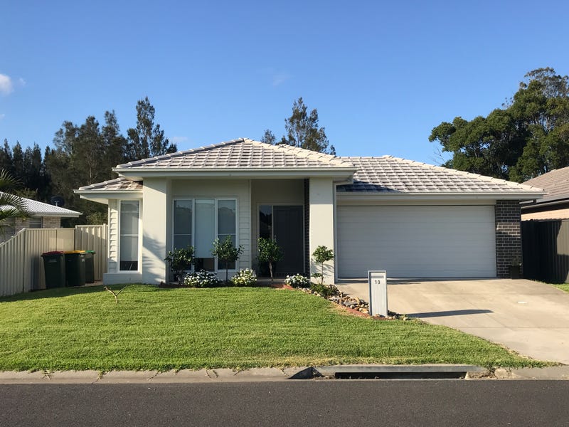 10 Little Cove Road, Emerald Beach, NSW 2456