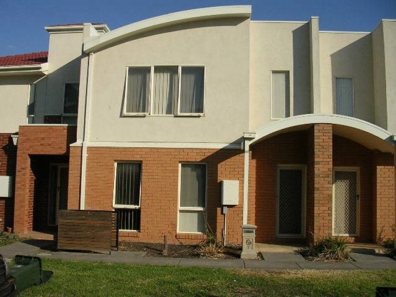 7 Grassland Avenue, Coburg, VIC 3058