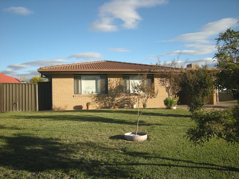 1/16 Cummins Avenue, Moree, NSW 2400