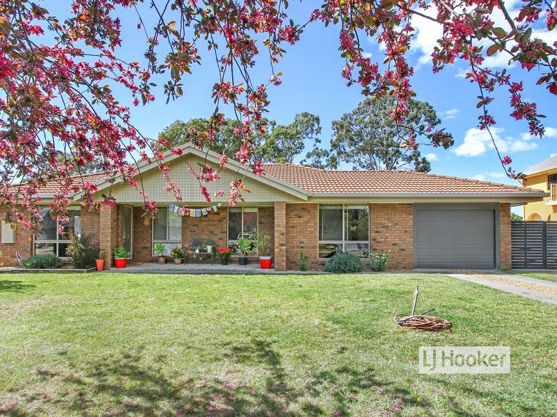 17 Woodland Court, Paynesville, Vic 3880 Property Details