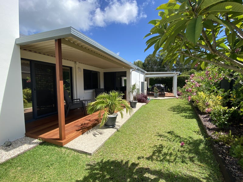 5 Marlin Drive, Noosaville, QLD 4566