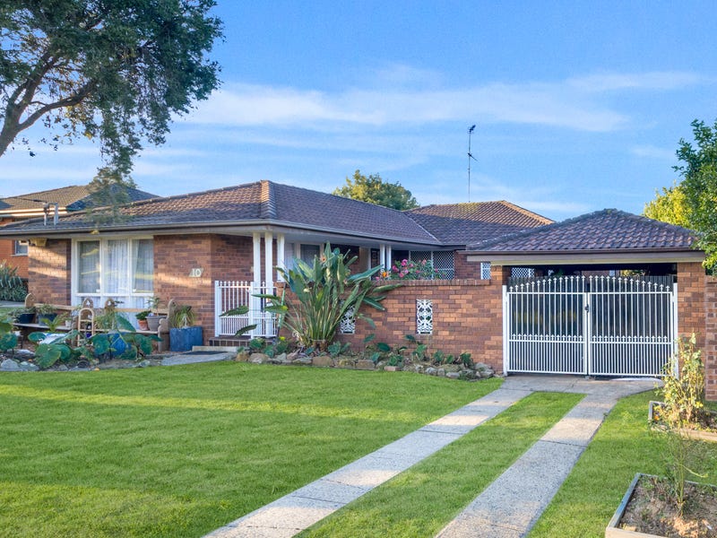 10 Richmond Crescent, Campbelltown, NSW 2560 Property Details