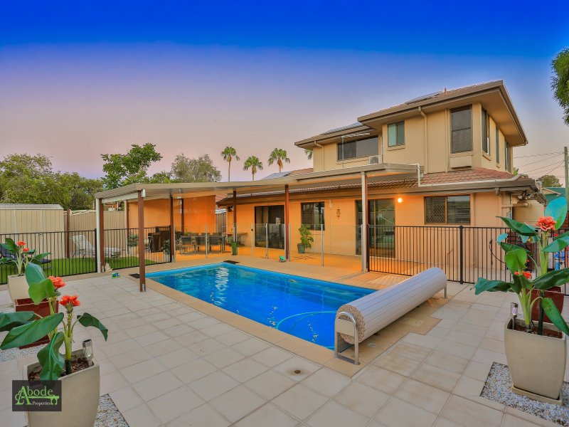 11 Oyster Point Esp, Newport, QLD 4020