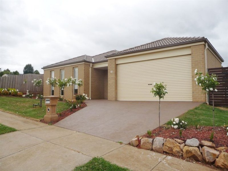 55 Cook Street, Drouin, Vic 3818 Property Details