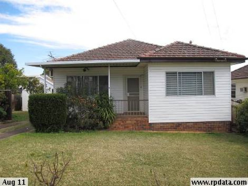 9 Hillcrest Avenue, Villawood, NSW 2163