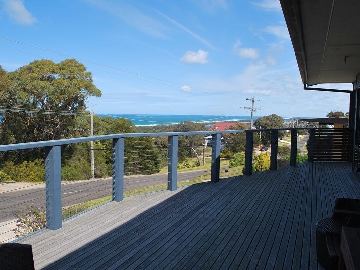 51 Ocean View Parade, Lakes Entrance, VIC 3909