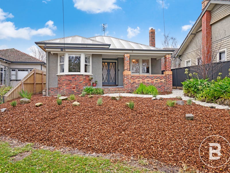 Houses for Sale in Lake Wendouree, VIC 3350