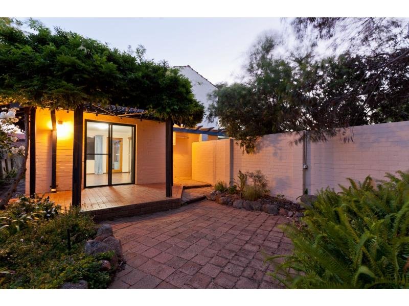 1/34 Fraser Street, East Fremantle, WA 6158