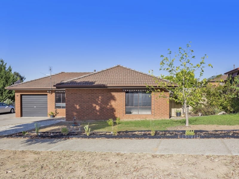 1/14 Barton Street, Wodonga, Vic 3690 Property Details