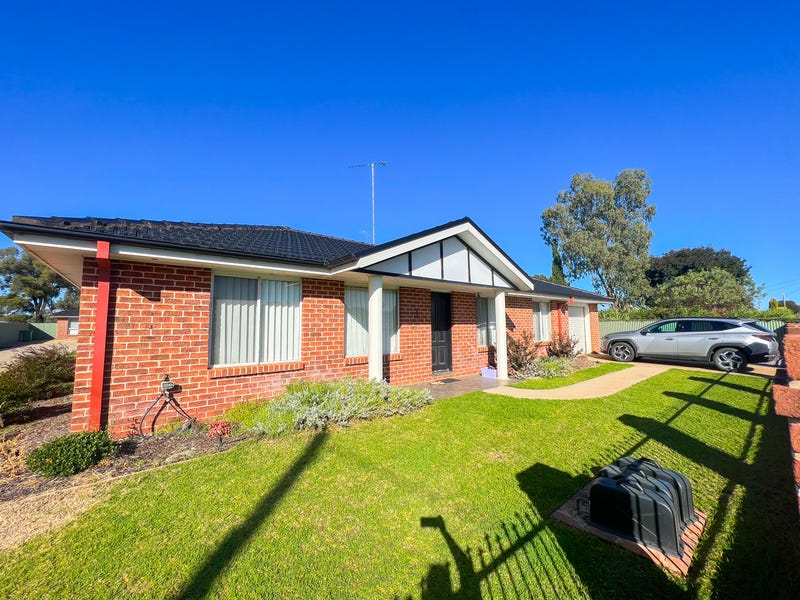 1/210 Neeld Street, Wyalong, NSW 2671 Property Details