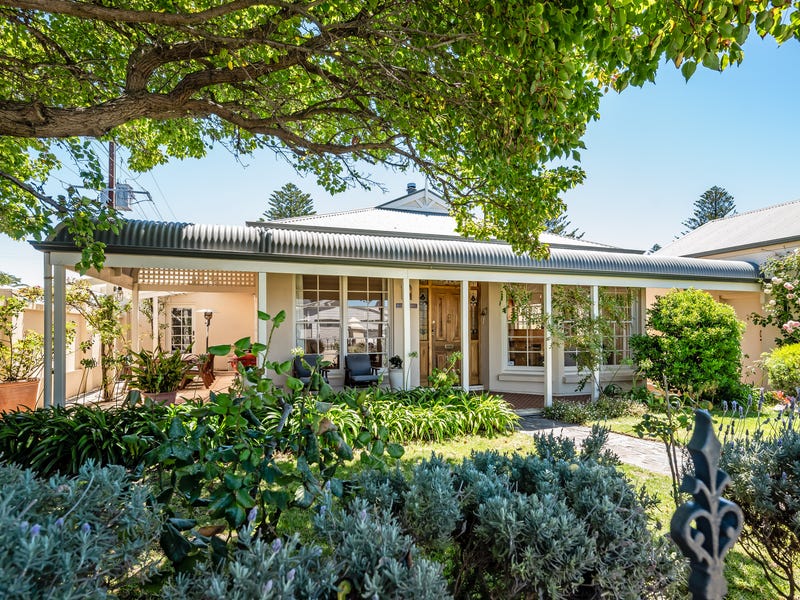 45 Newland Street, Victor Harbor, SA 5211