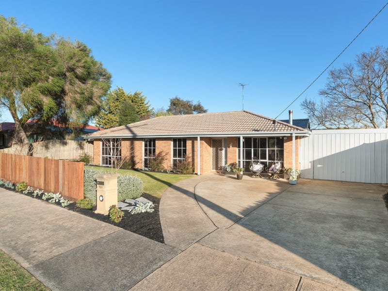 124 Clarendon Drive, Somerville, VIC 3912