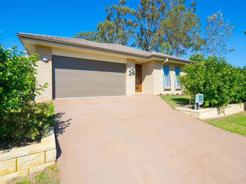 14 Morris Street, Ormiston, Qld 4160 Property Details