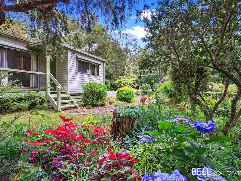 11 Old Warburton Road, Warburton, Vic 3799 House for Sale