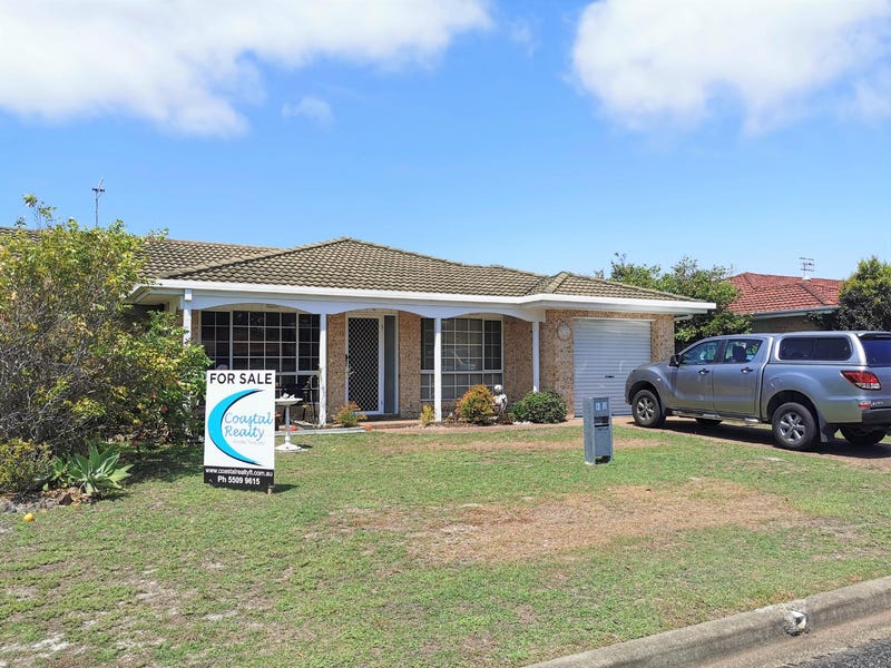 80 Hind Avenue, Forster, NSW 2428