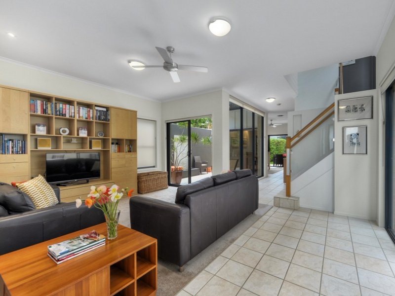 180 Arthur Terrace, Red Hill, QLD 4059