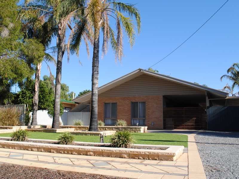 10 Ryder Crescent, Wentworth, NSW 2648 Property Details