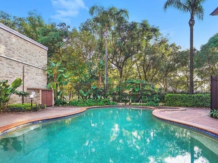 13 Mead Drive, Chipping Norton, NSW 2170 Property Details