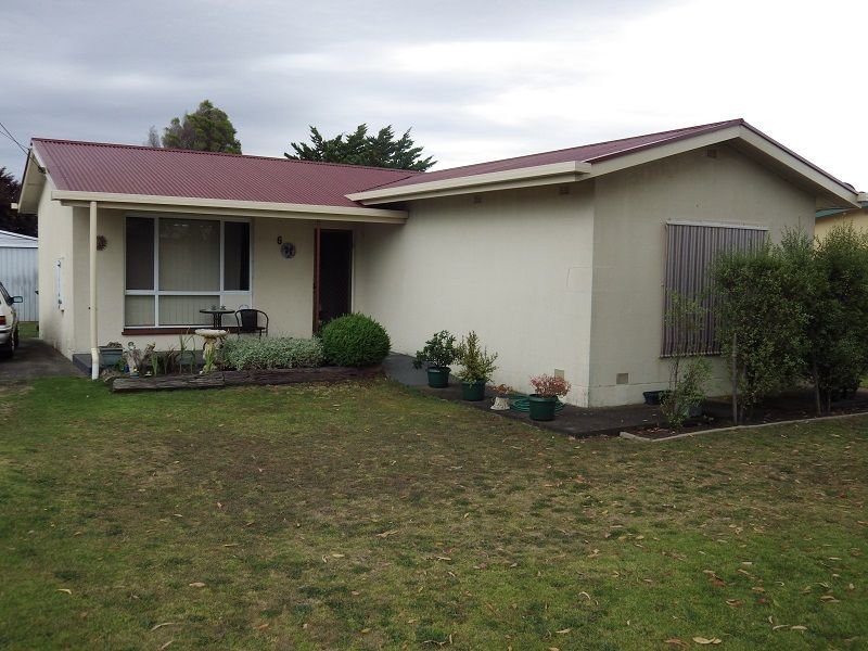 6 Whennan Street, Millicent, SA 5280 Property Details