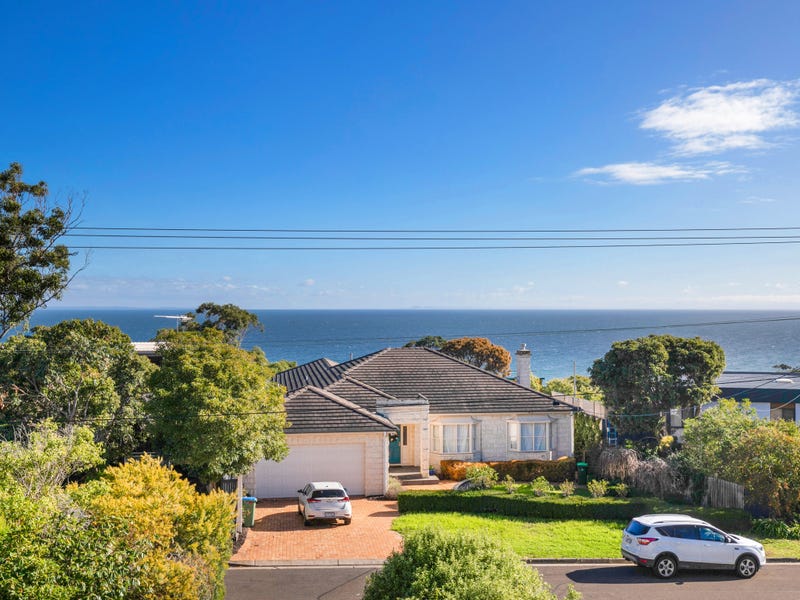 26 Matong Road, Mount Eliza, VIC 3930