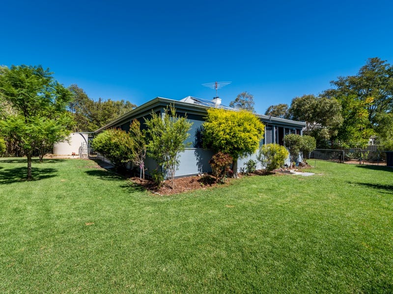 26 Johnston Street, Wickepin, WA 6370