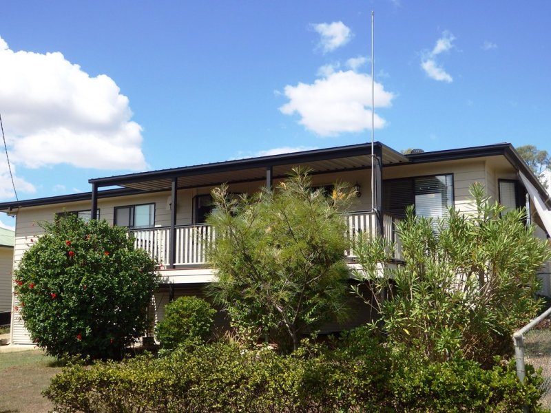 72 Fulham Street, Toogoolawah, Qld 4313 Property Details